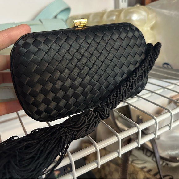 Bottega Veneta Intrecciato Knot Tassel Clutch Bag in Black Satin - Picture 6 of 11